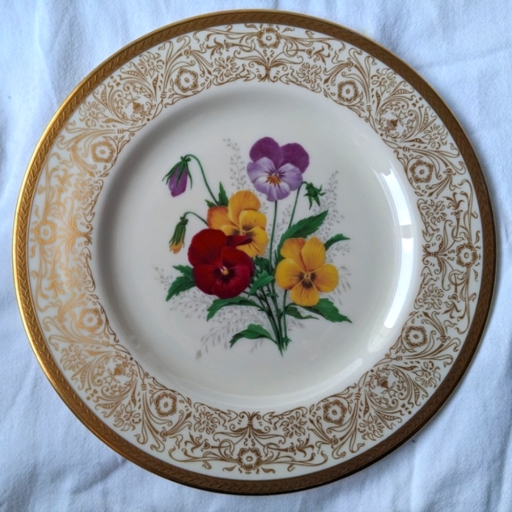 Pickard Monaco Floral Pansies Gold Details Salad Serving Plate